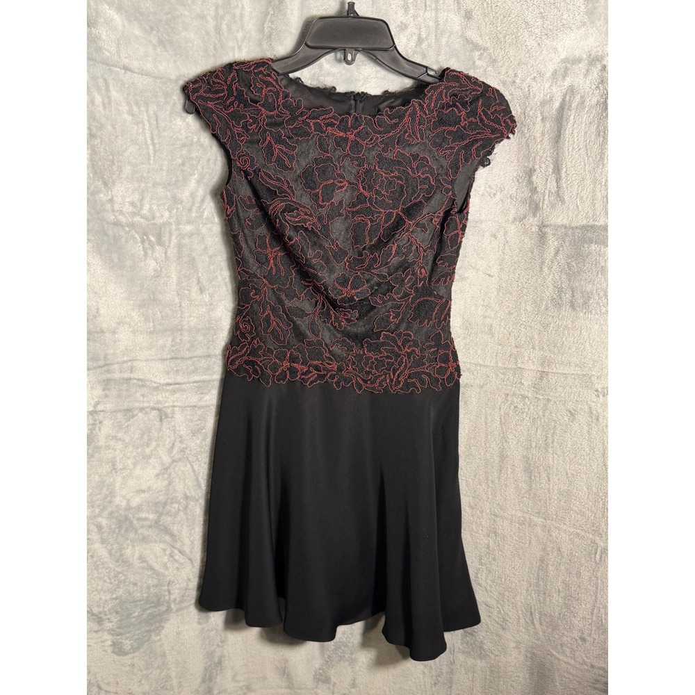 Tadashi Shoji embroidered lace dress‎ fit flare women's 2P Black Red Cap Sleeve